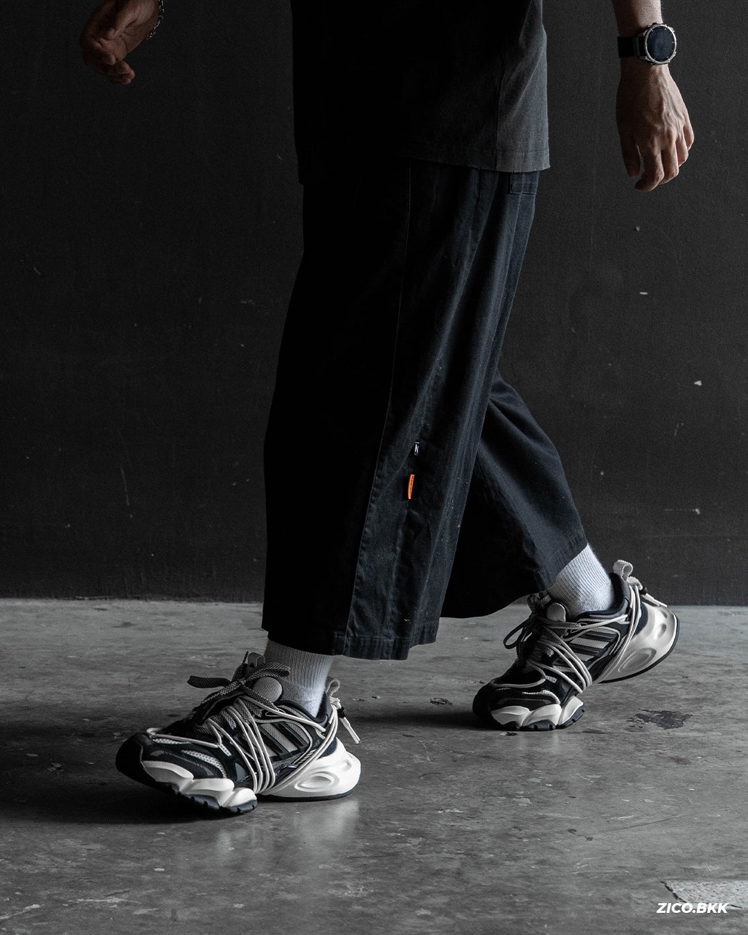 Adidas XLG Runner Deluxe 2.0 [KZ7200]