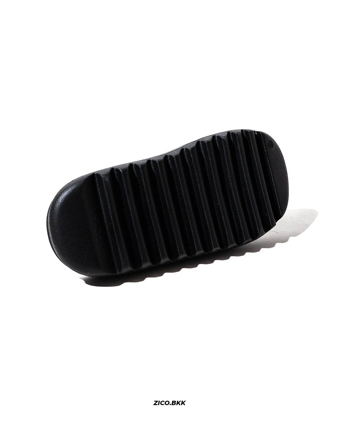 YEEZY Slide YS-01 Black - YEEZY Slides | ZICO.BKK