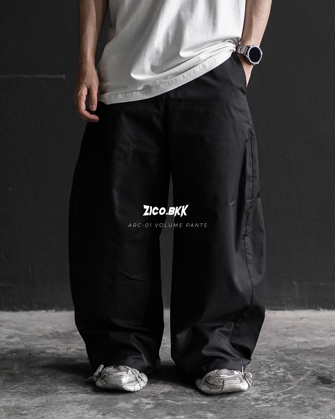 ZICO.BKK ARC-01 Volume Pants - Black front view