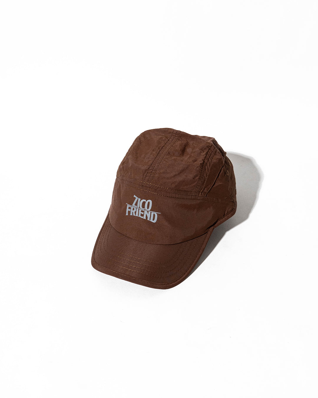 ZICO.FRIEND Logo Cap reflective detail for street running outfit