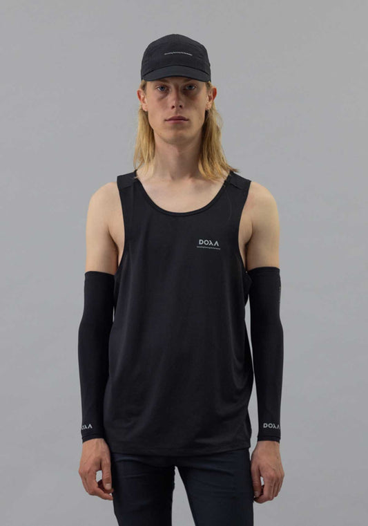 DOXA Mens RErun Singlet - Black - detail 1