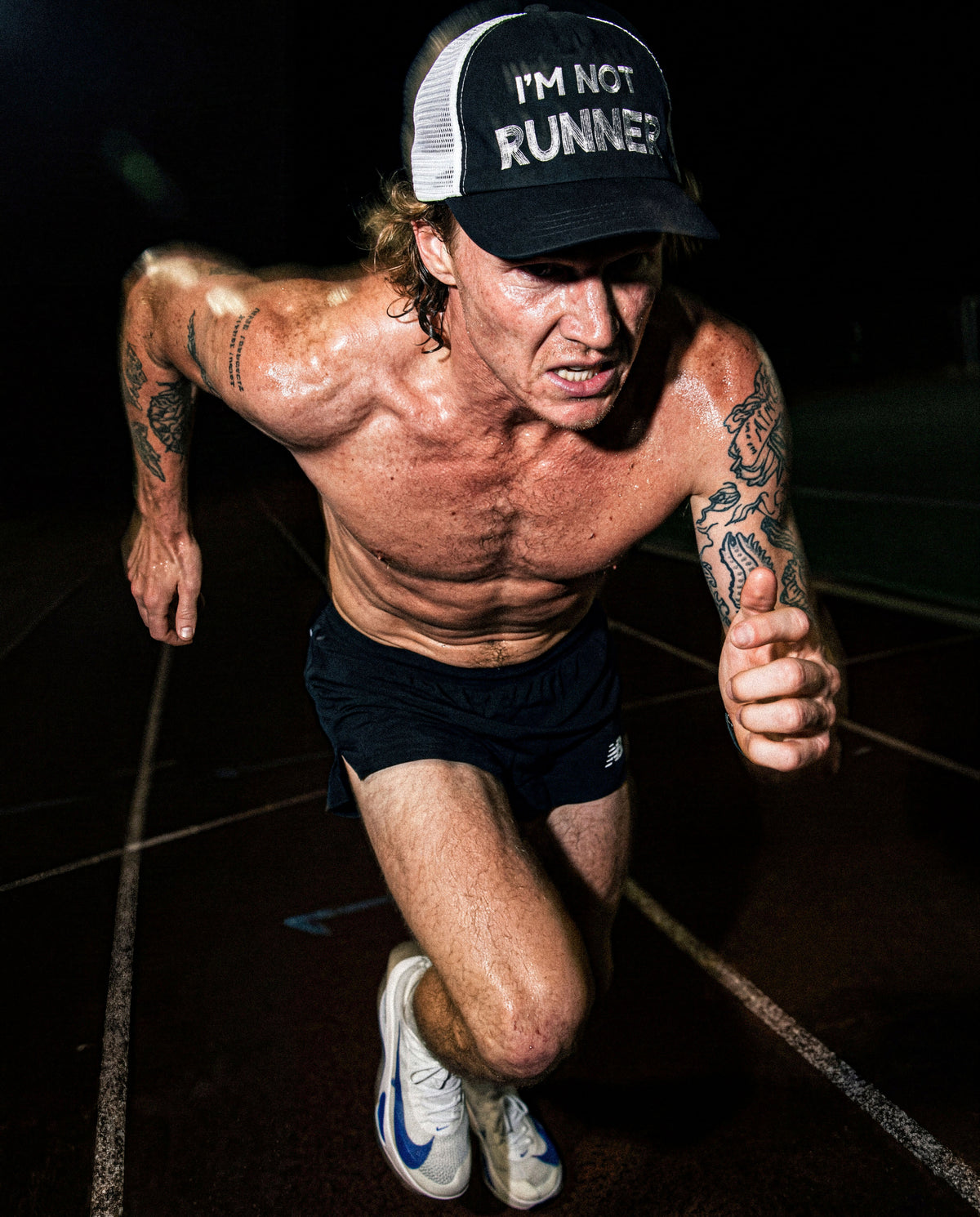 IAMNOTELITE Ripoff Running Cap [I'M NOT RUNNER] - Black / White - detail 3