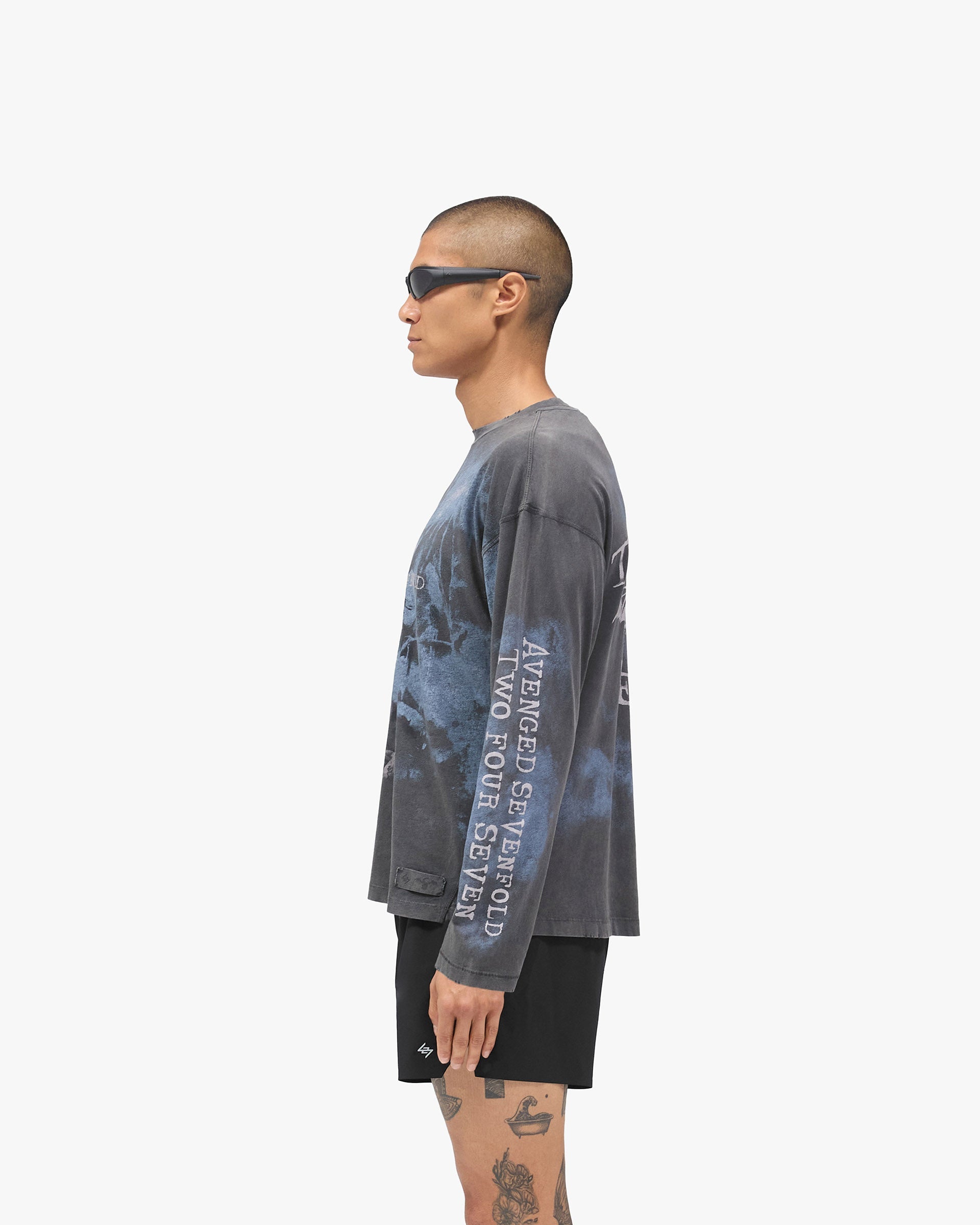 Represent 247 x Avenged Sevenfold Nightmare Long Sleeve T-Shirt Aged Black - view 5 | ZICO.BKK