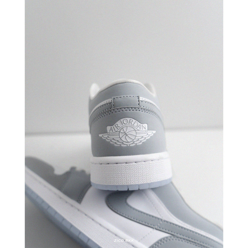Air Jordan 1 Low White Wolf Grey (W) (DC0774) – Shopee image 7