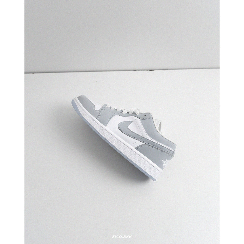 Air Jordan 1 Low White Wolf Grey (W) (DC0774) – Shopee image 5
