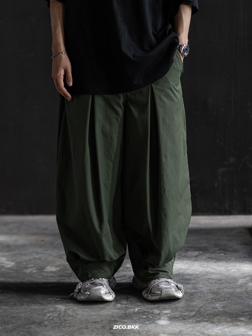ZICO.BKK Wide Balloon Pants — ภาพสินค้า 2