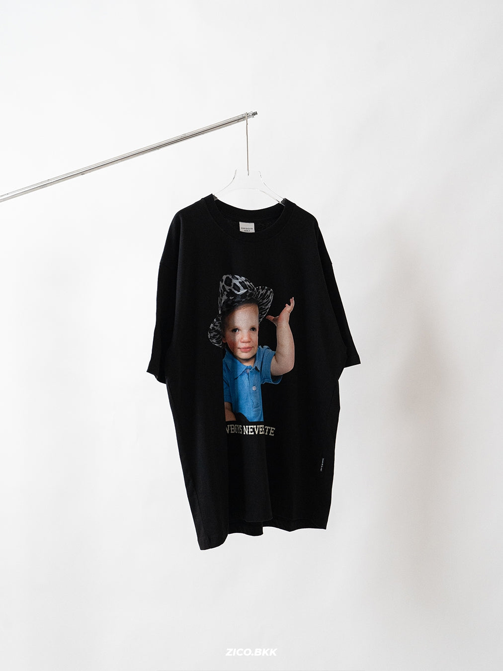 [acmé de la vie] ADLV Cowboy Lettering Baby Face Short Sleeve T-Shirt — ภาพสินค้า 2