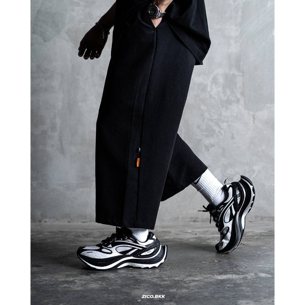 Adidas XLG Speed [JS4990-BLACK/WHITE]