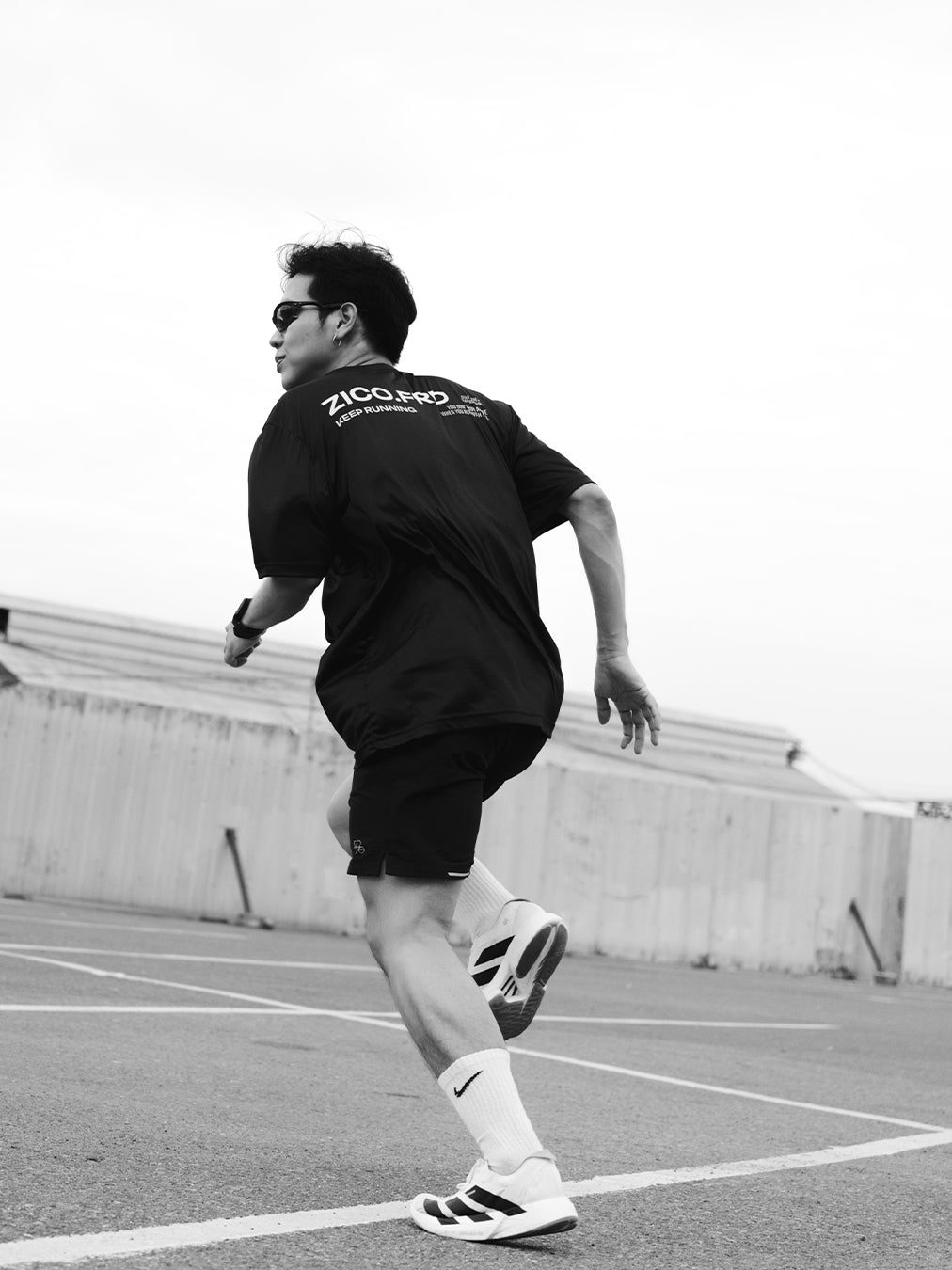 ZICO.FRD Keep Running Tee – Shopee image 4