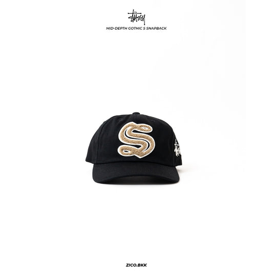 Stussy Mid-Depth Gothic S Snapback Cap