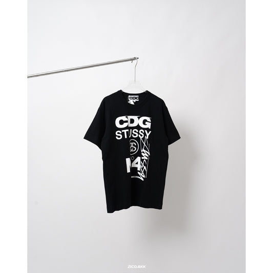 CDG x Stussy Men's T-Shirt [CDGXSTYTEE2] — ภาพสินค้า 1
