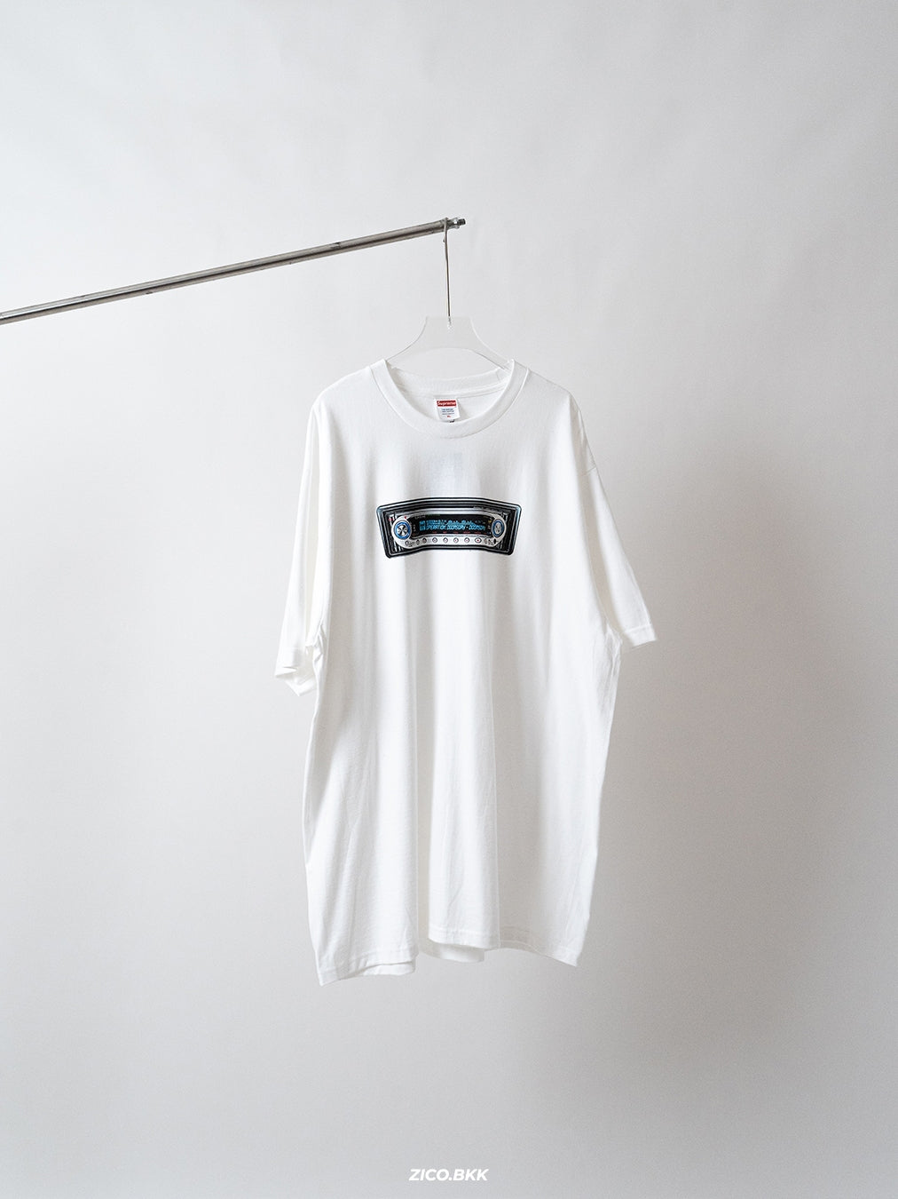 Supreme Receiver Tee (SS25) (SUPOPERATIONDOOMTEE) – Shopee image 5
