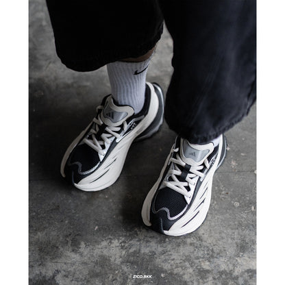 Adidas XLG Metawave [IH1571-BLACK/WHITE]