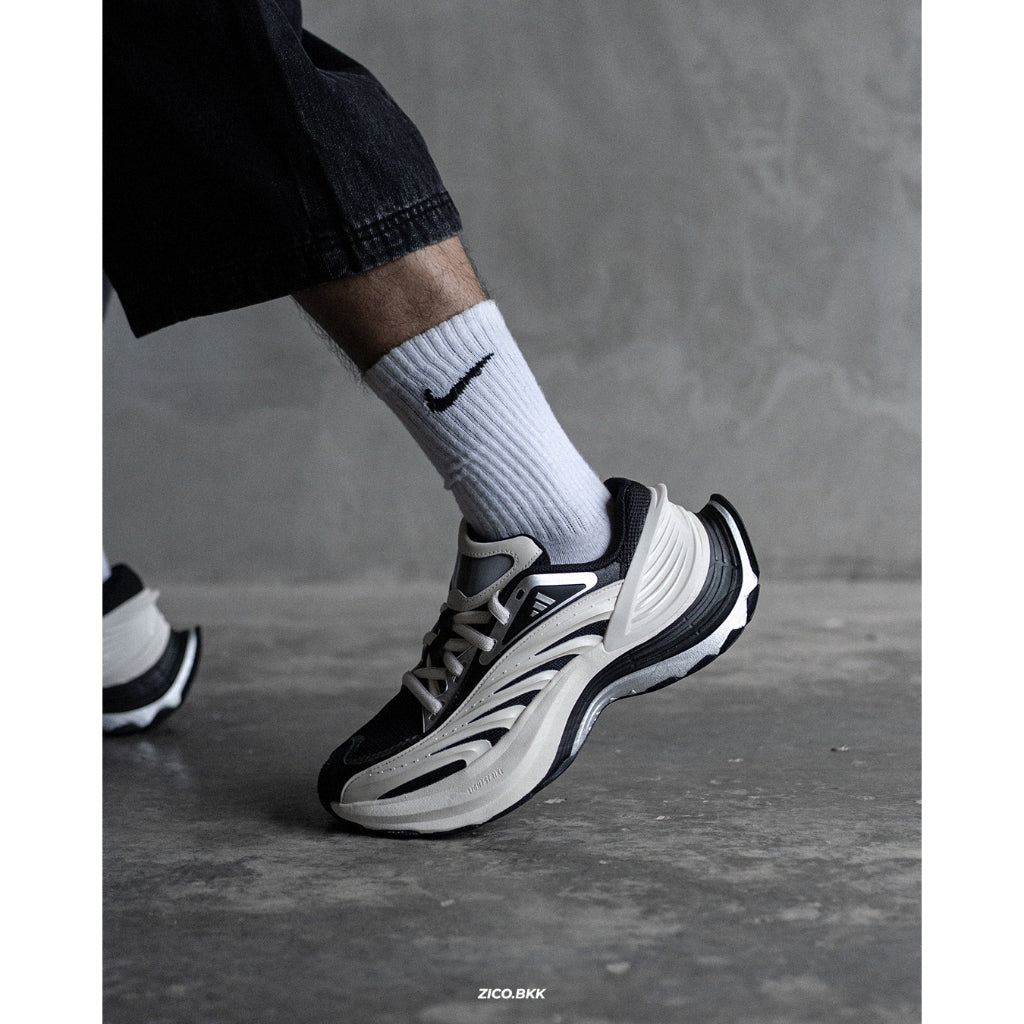 Adidas XLG Metawave [IH1571-BLACK/WHITE]