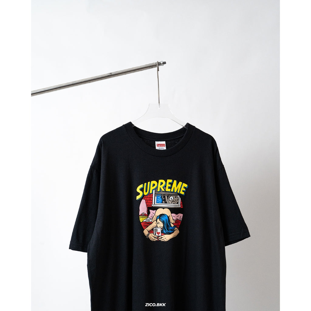 Supreme Bedroom Tee (SS25) (Black/White) - Supreme T-Shirt | ZICO.BKK